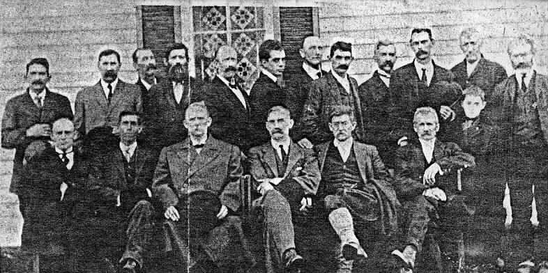 oldmen.jpg (61257 bytes)