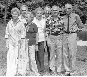 august76.gif (136167 bytes)